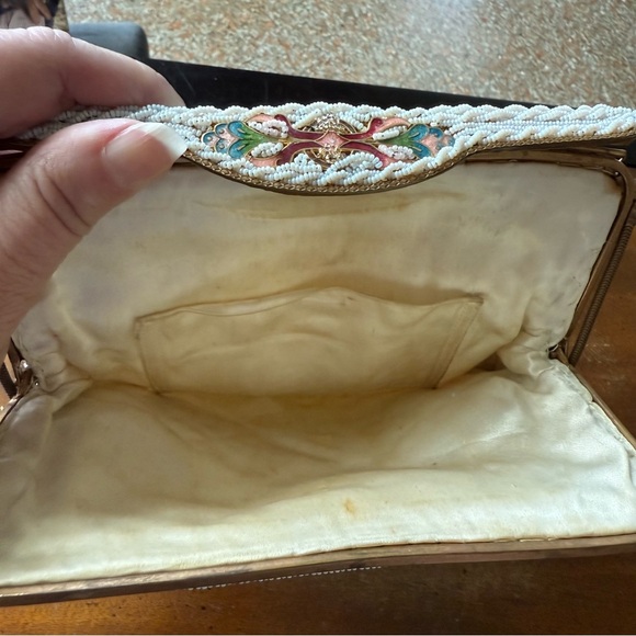 Clutch White Beaded Vintage Bags, Handbags & Cases for sale  Vintage Beaded Bag with Enamel Cloisonné Style Clasp Gold Tone Strap White beads